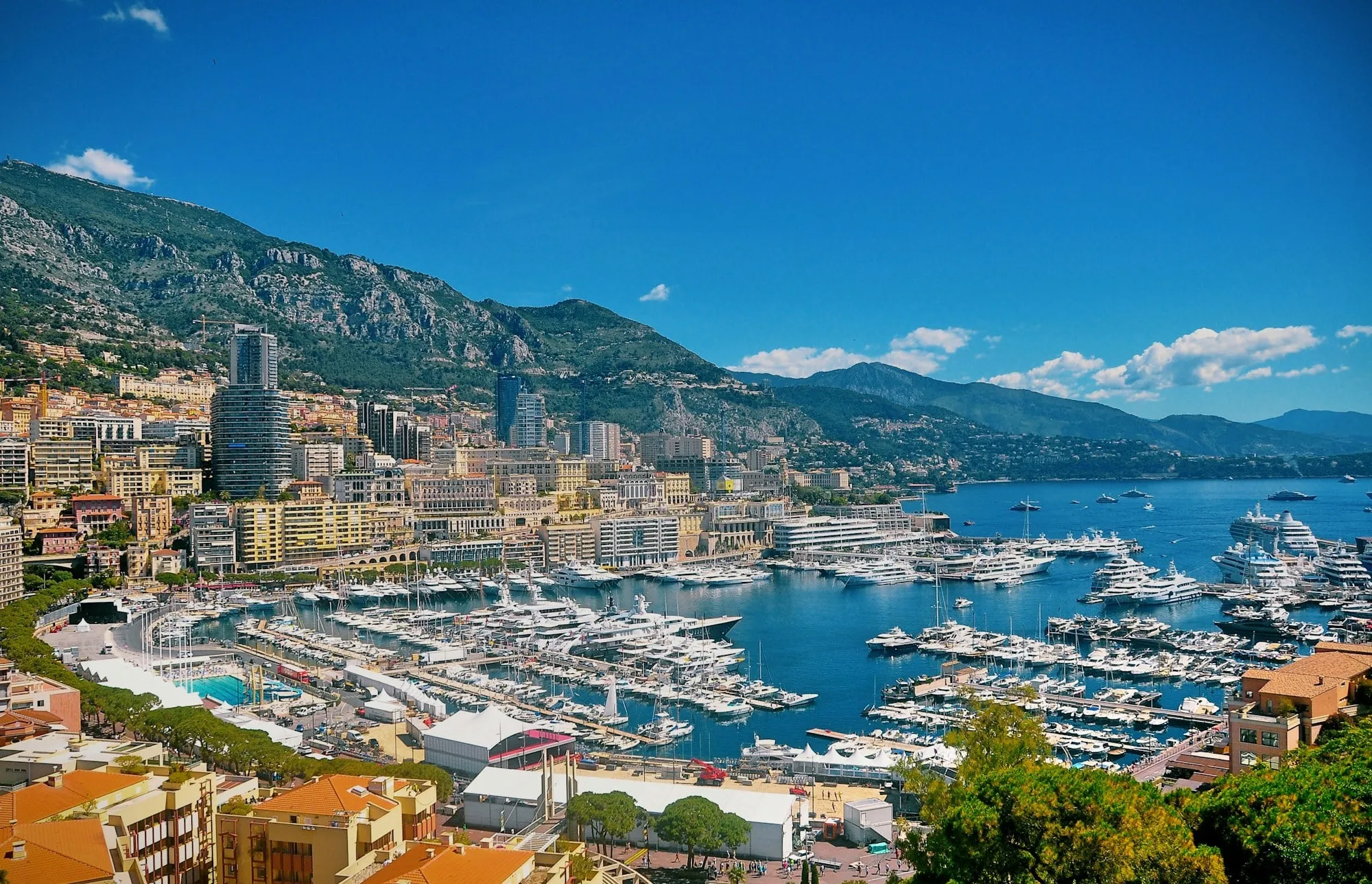 Le port de Monaco et ses yachts